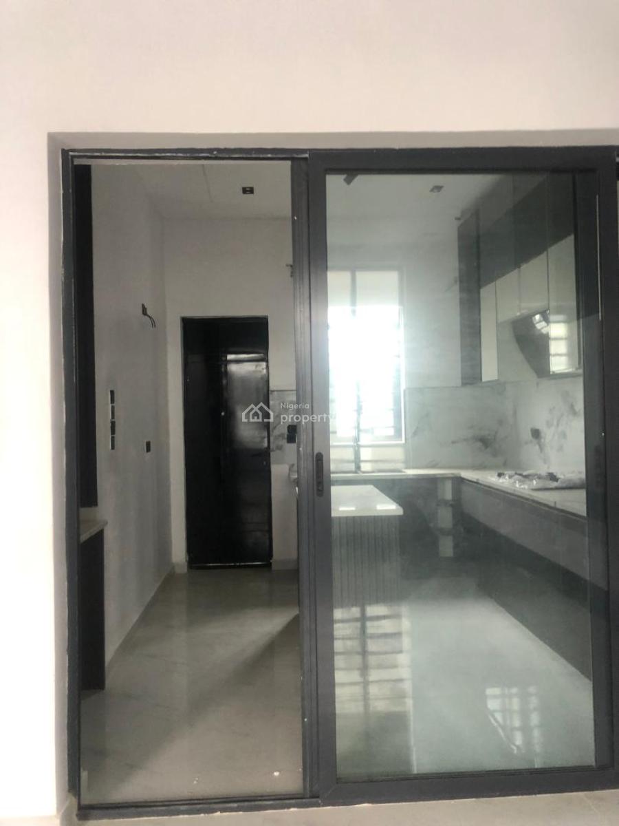 4 Bedroom Terrace Duplex, Ikota, Lekki, Lagos, Terraced Duplex for Sale