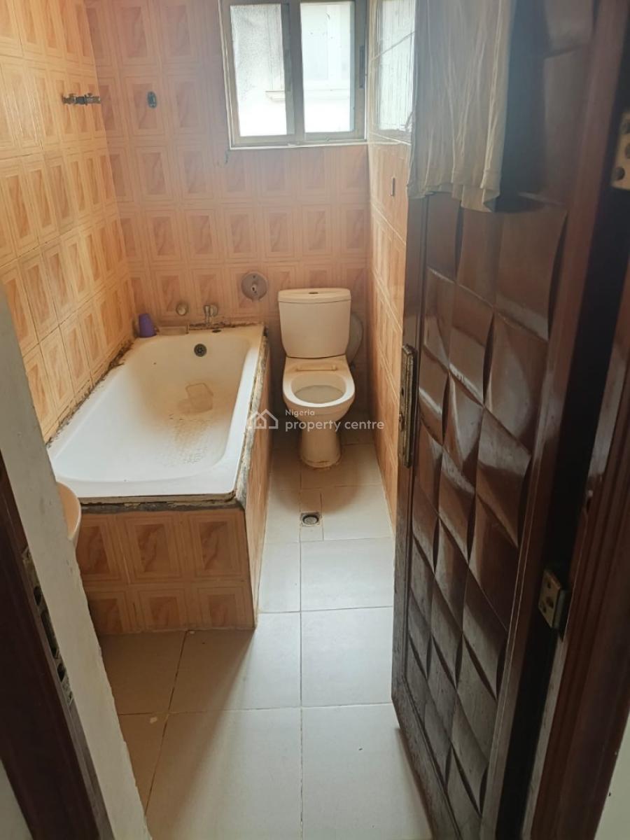 Self Contain, Lekki, Lagos, Self Contain (single Rooms) for Rent