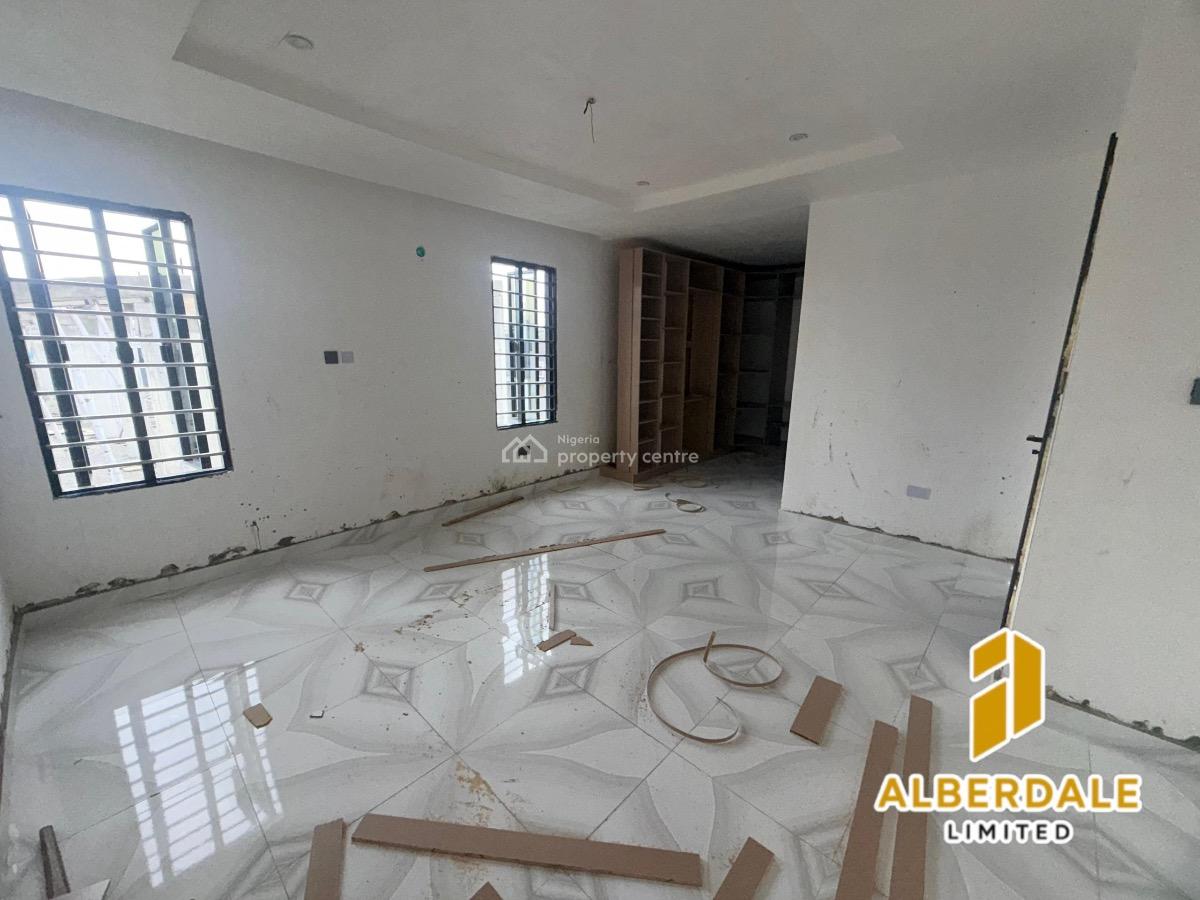 Standard 5 Bedrooms Fully Detached Duplex, Gbagada, Lagos, Detached Duplex for Sale