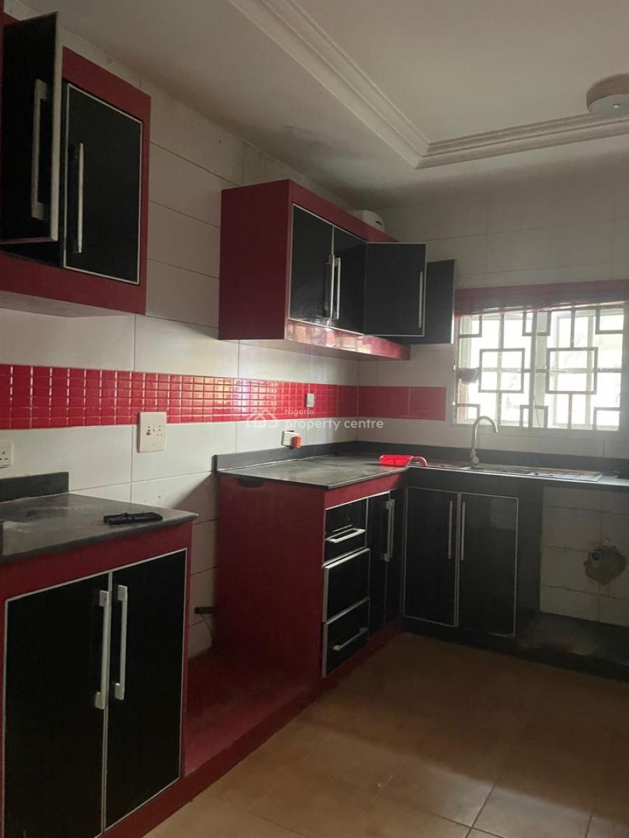 4 Bedrooms Terrace Corner Piece in Service Estate at Chevron, Lekki Expressway, Lekki, Lagos, Terraced Duplex for Rent