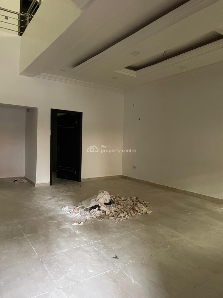 4 Bedrooms Terraced Corner Piece in Serviced Estate, Lekki Expressway, Lekki, Lagos, Terraced Duplex for Rent