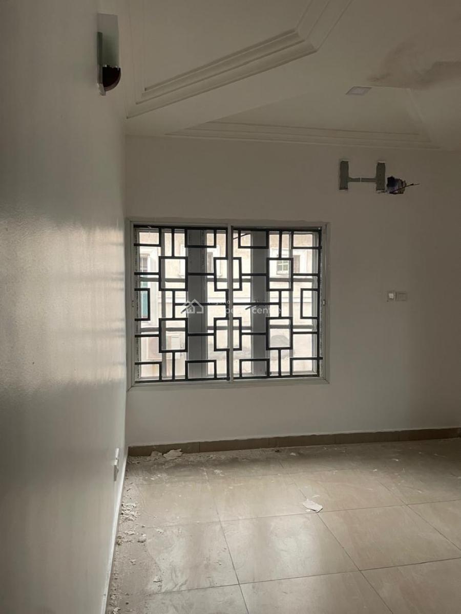 4 Bedrooms Terraced Corner Piece in Serviced Estate, Lekki Expressway, Lekki, Lagos, Terraced Duplex for Rent