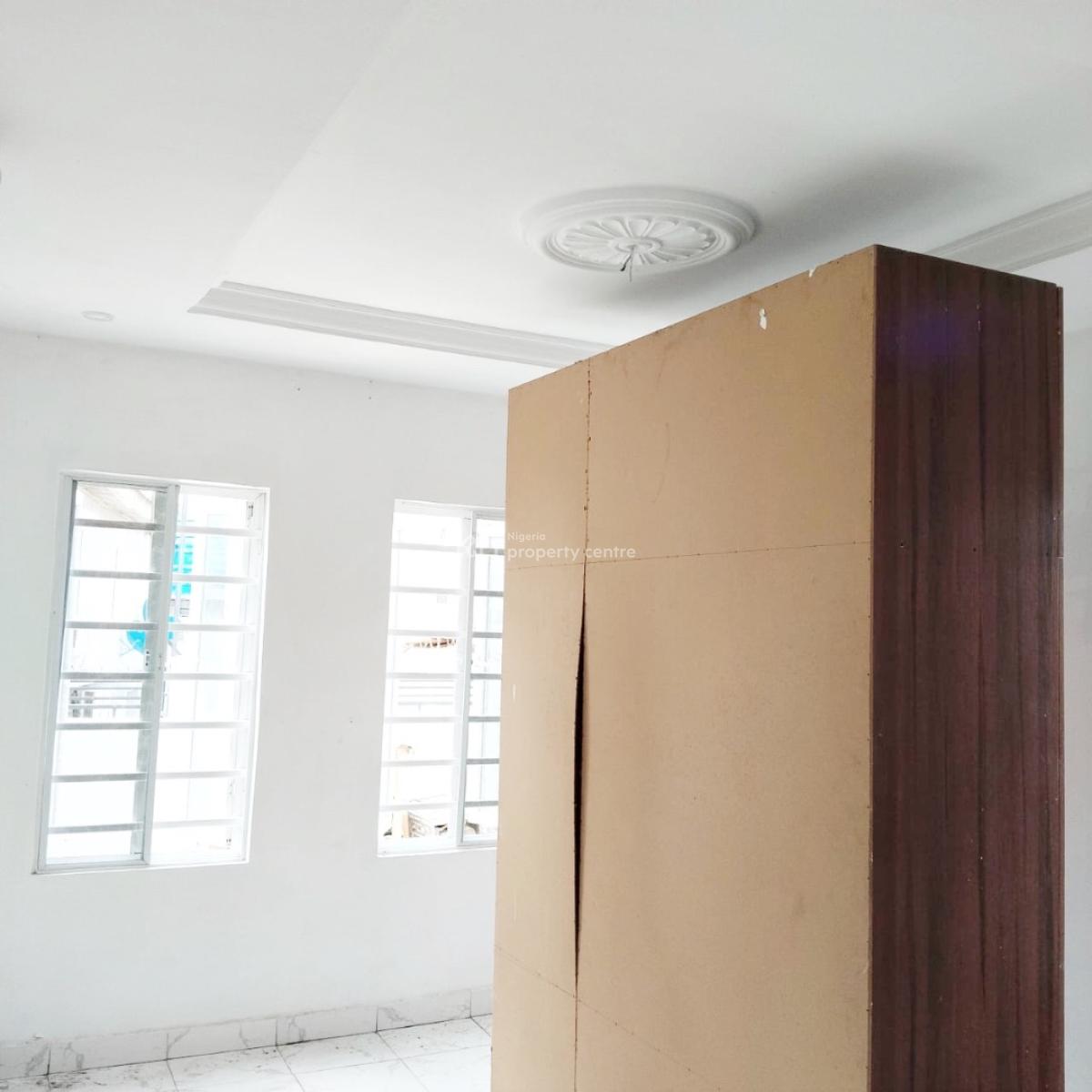 Luxury 2 Bedroom Flat, Olowora, Omole Phase 2, Ikeja, Lagos, Flat / Apartment for Rent