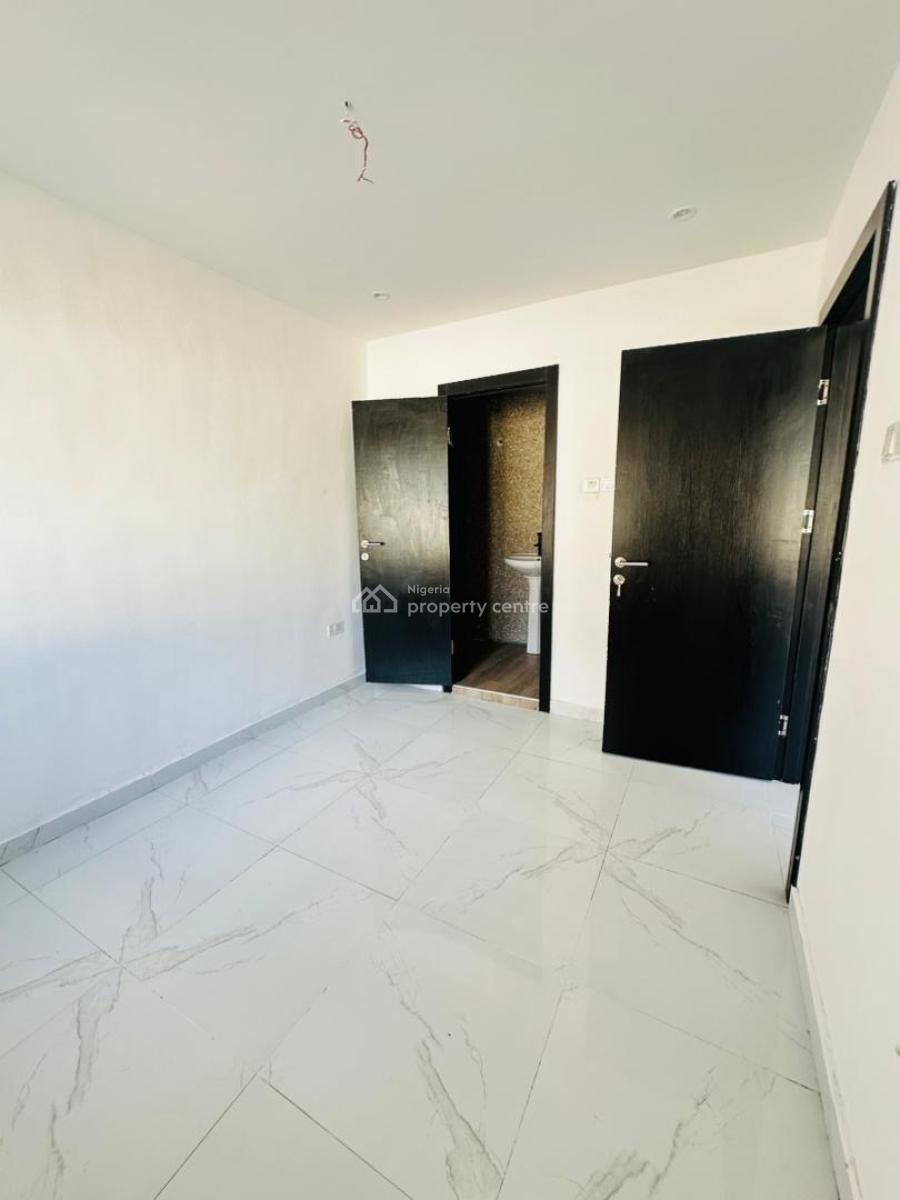 1bedroom Apartment in Oniru ,victoria Island, Oniru ,victoria Island ,lagos ,nigeria, Oniru, Victoria Island (vi), Lagos, Mini Flat (room and Parlour) for Rent