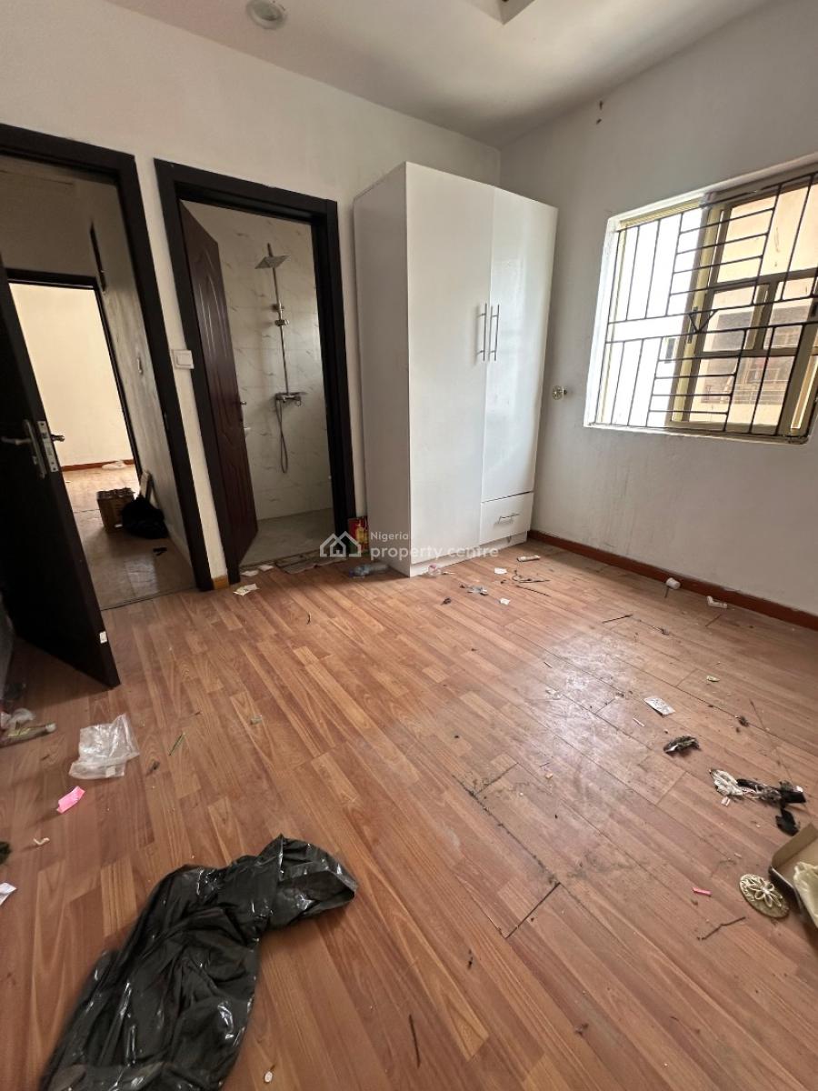 Specious 2bedroom Flat, Ologolo, Lekki, Lagos, Flat / Apartment for Rent