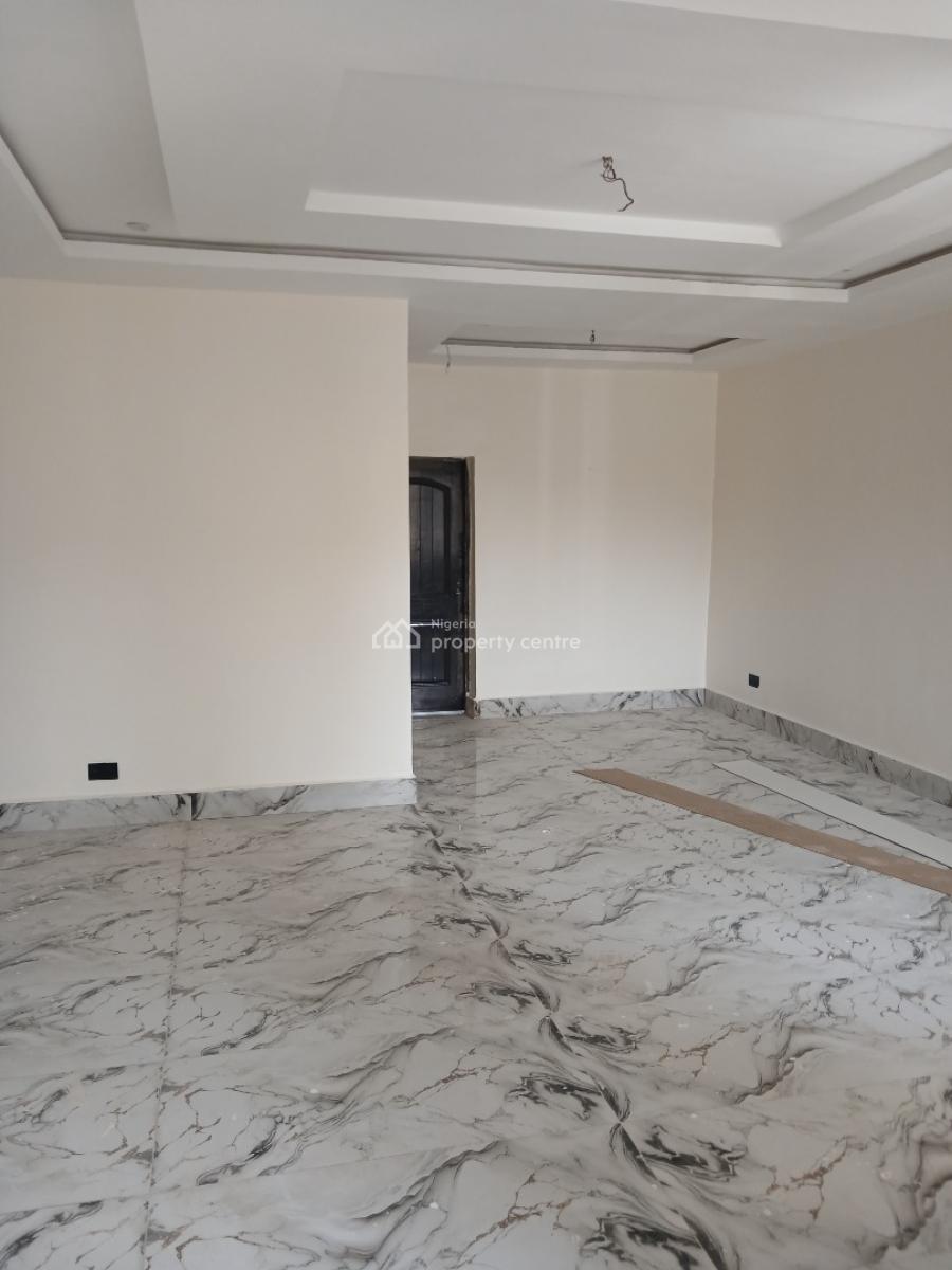 a Brand New Spacious 3-bedroom Flat, Idu-karmo District, After Nizamiyel Hospital ( Turkish Hospital), Idu Industrial, Abuja, Flat / Apartment for Rent