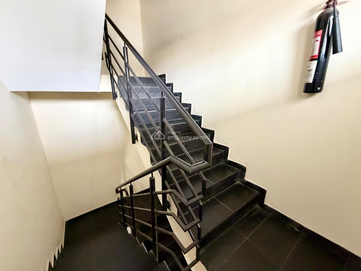 Well Built 2-bedroom Apartment, Osapa London, Lekki, Lagos, Flat / Apartment for Rent