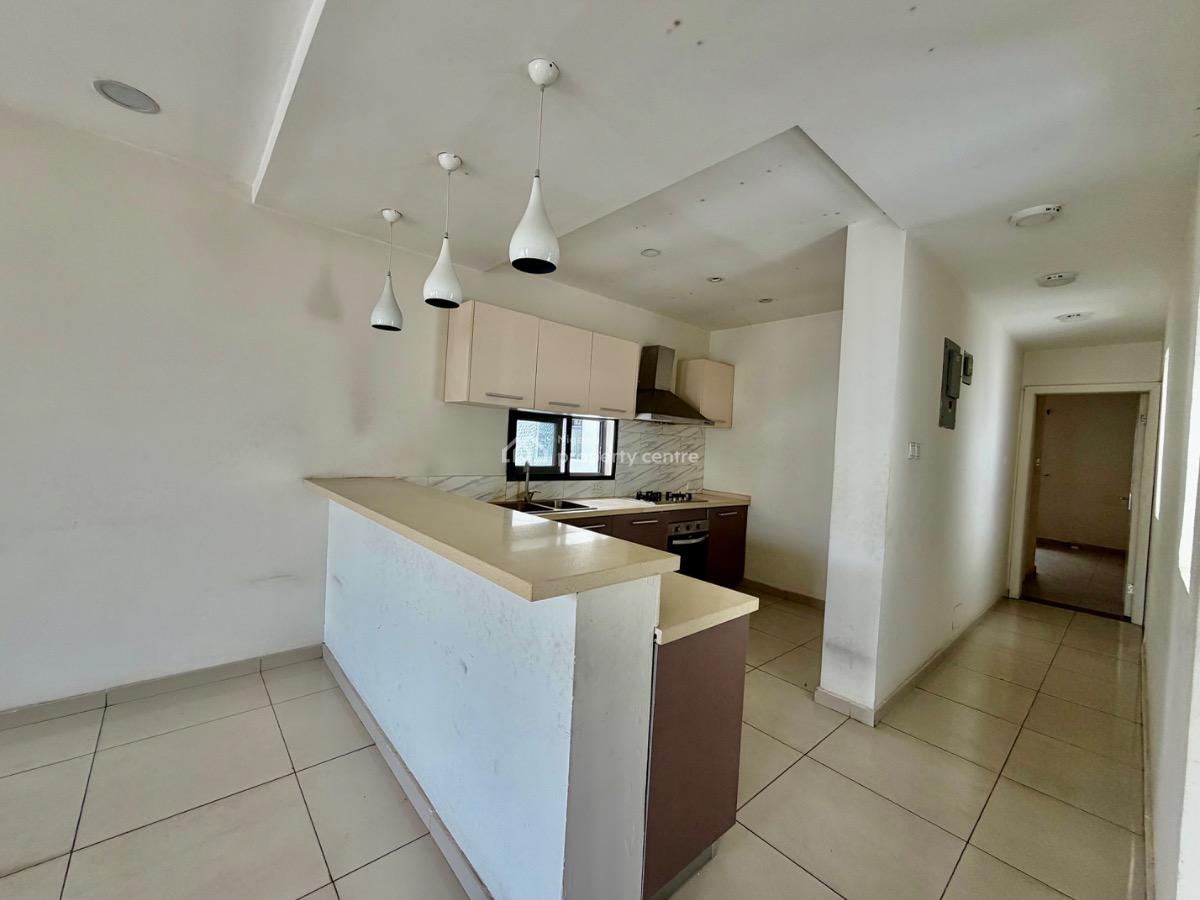 Well Built 2-bedroom Apartment, Osapa London, Lekki, Lagos, Flat / Apartment for Rent