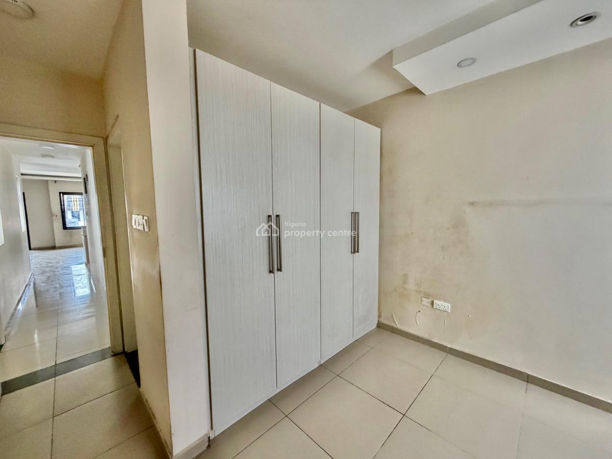 Well Built 2-bedroom Apartment, Osapa London, Lekki, Lagos, Flat / Apartment for Rent