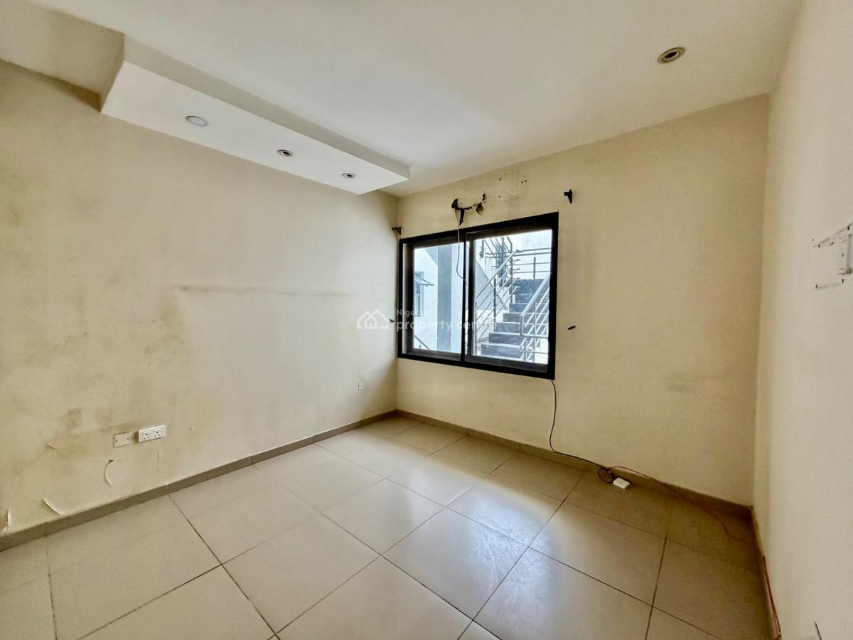 Well Built 2-bedroom Apartment, Osapa London, Lekki, Lagos, Flat / Apartment for Rent