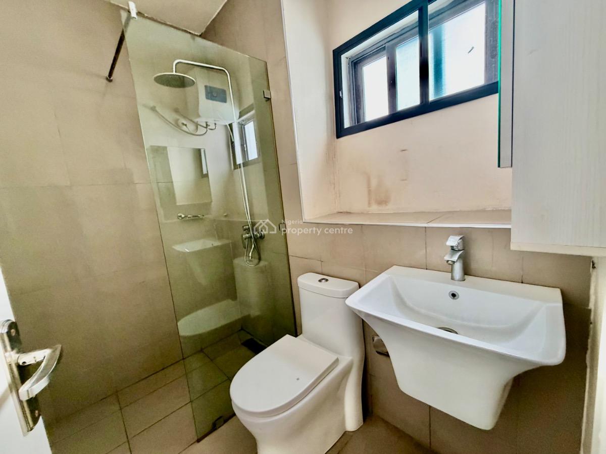 Well Built 2-bedroom Apartment, Osapa London, Lekki, Lagos, Flat / Apartment for Rent