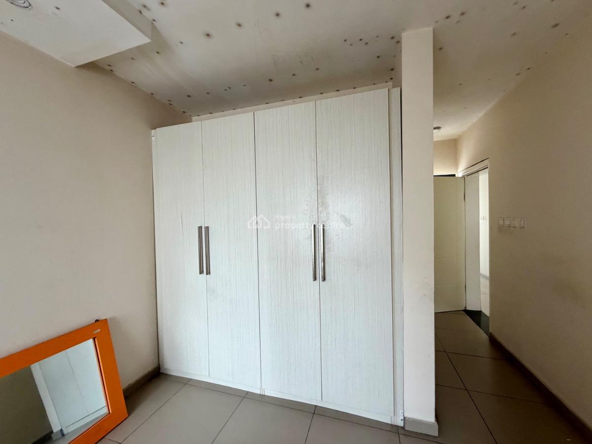 Well Built 2-bedroom Apartment, Osapa London, Lekki, Lagos, Flat / Apartment for Rent