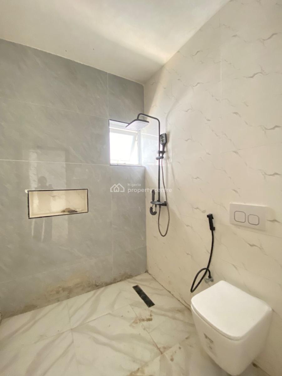 Introducing 3 Bedroom Apartment, Get Yourself The Most Comfortable and Accessible Property, Ikate, Lekki, Lagos, Flat / Apartment for Sale