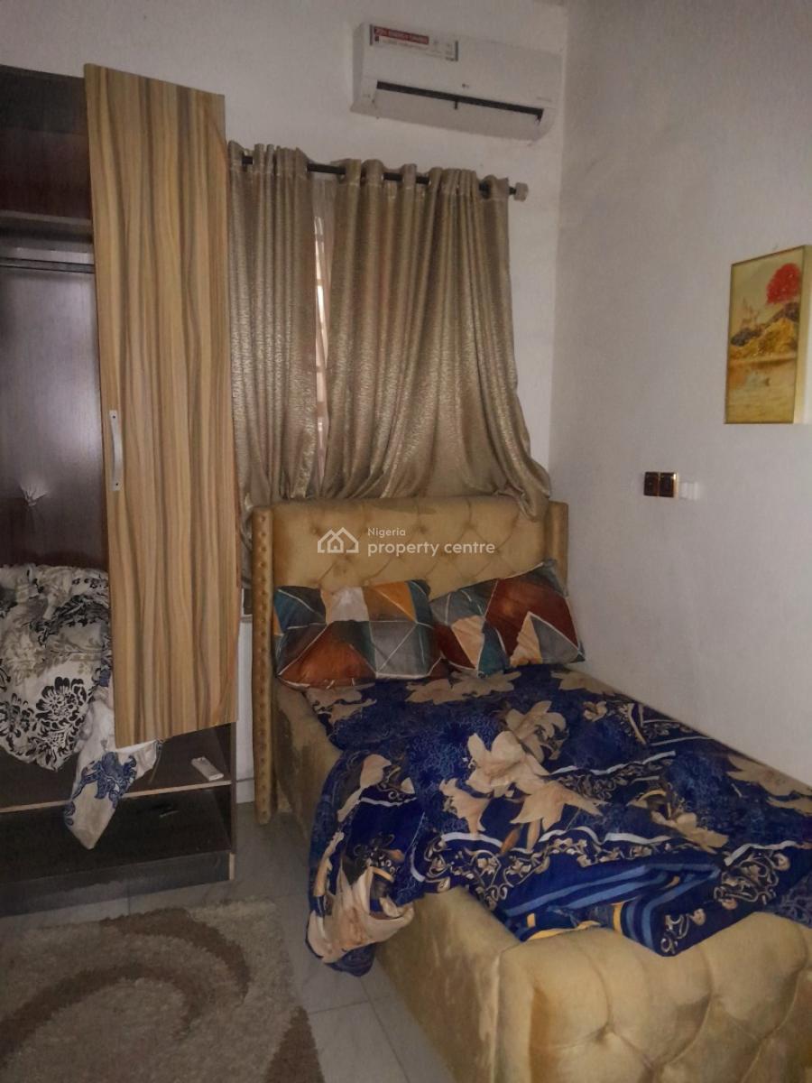 Furnished and Serviced Room in a Shared Apartment (duplex) at Orchid, Royal Pine Estate, Orchid Road, Lekki, Lagos, Self Contain (single Rooms) for Rent