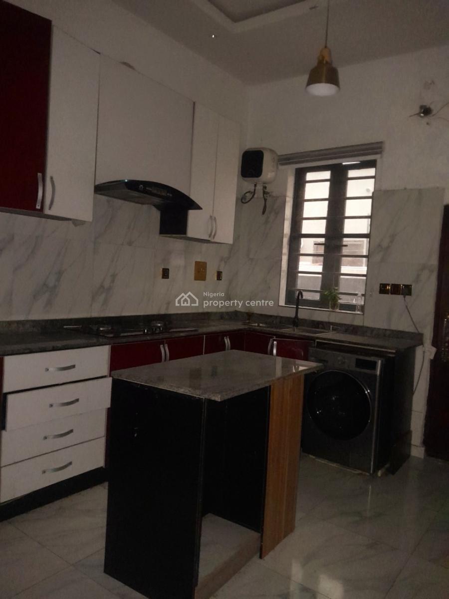 Furnished and Serviced Room in a Shared Apartment (duplex) at Orchid, Royal Pine Estate, Orchid Road, Lekki, Lagos, Self Contain (single Rooms) for Rent