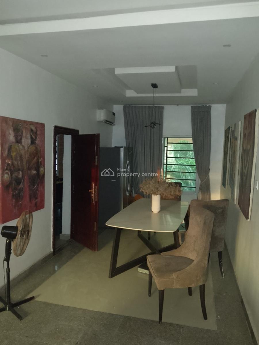 Distress 3bedroom Apartment with Pool,gym,tennis Court,basket Ball,etc, Lekki Gardens Horizon Ii Estate By Meadow School Hall., Ikate Elegushi, Lekki, Lagos, Flat / Apartment for Sale