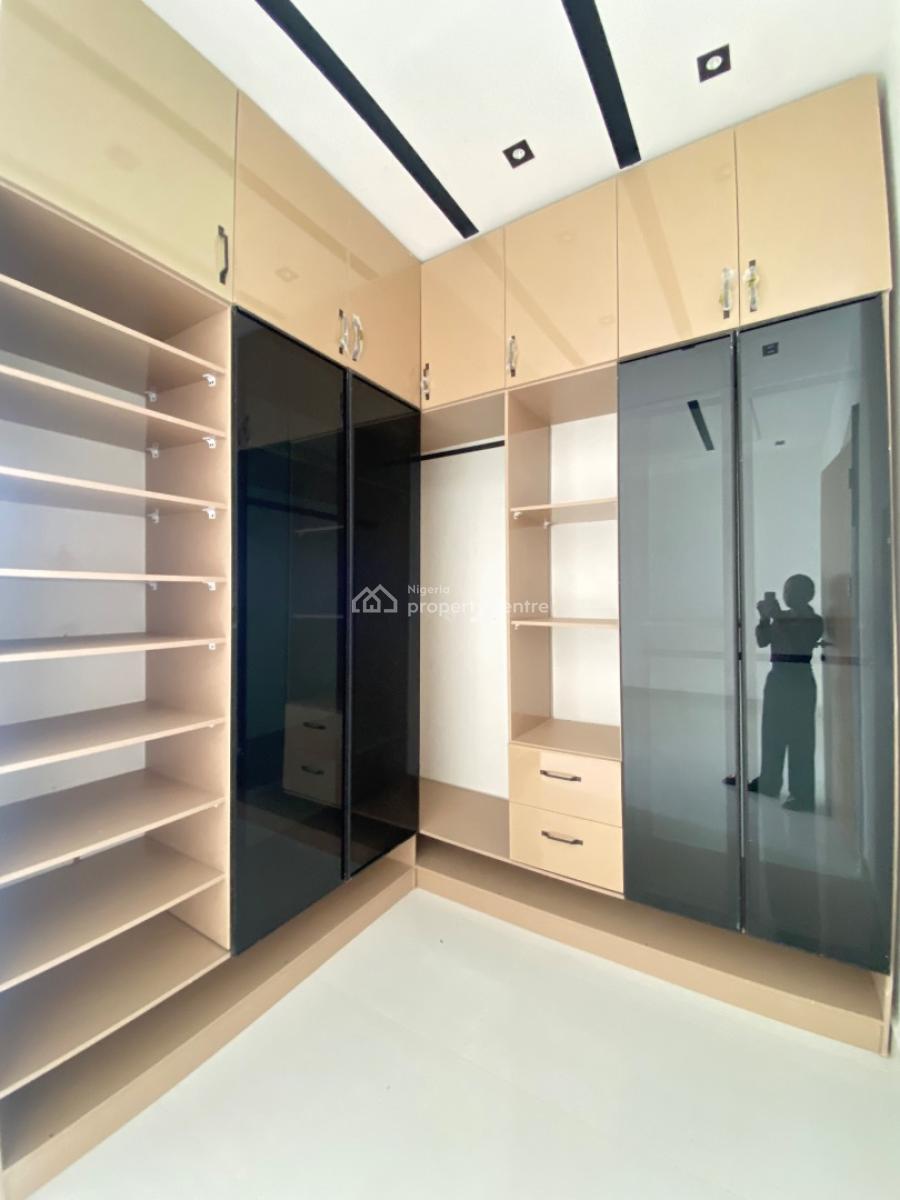 Meet a 4  Bedroom Terrace Duplex, Don’t Miss Out on Getting The Best, Ikota, Lekki, Lagos, Terraced Duplex for Sale