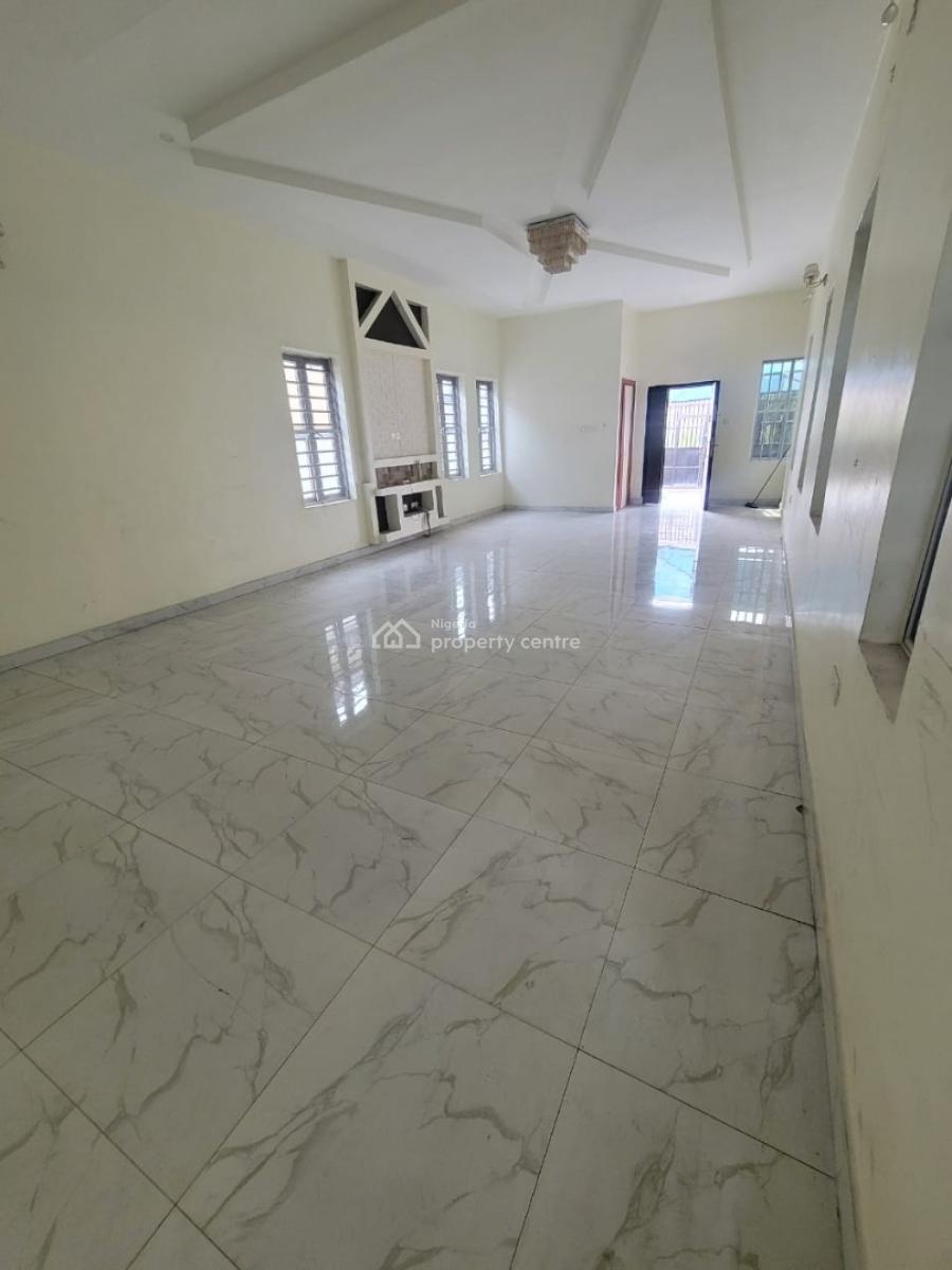 Lovely Shared Apartment, Chevyview Estate, Lekki, Lagos, Flat / Apartment for Rent