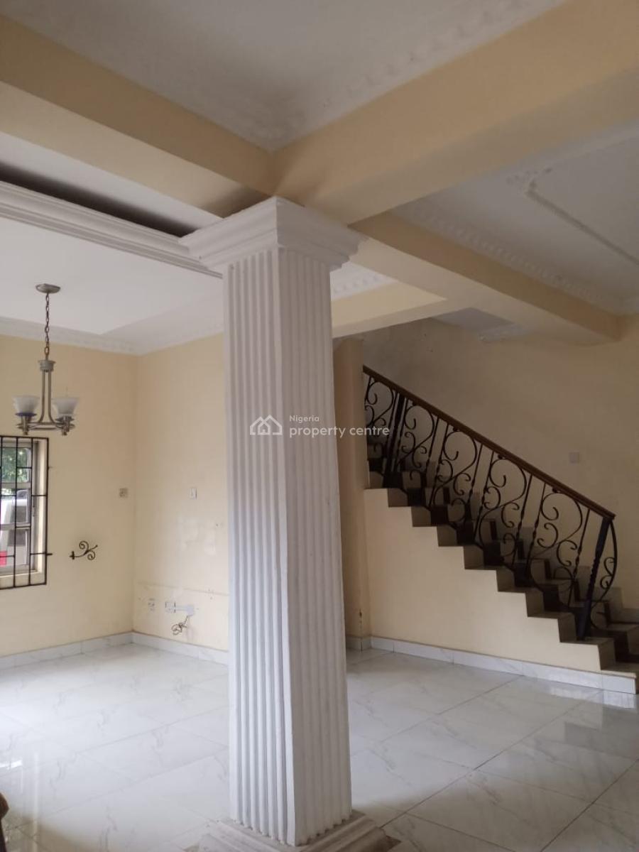 Well Maintained 4 Bedroom Duplex with Bq, Oba Oyekan Estate, Lekki Phase 1, Lekki, Lagos, Semi-detached Duplex for Sale