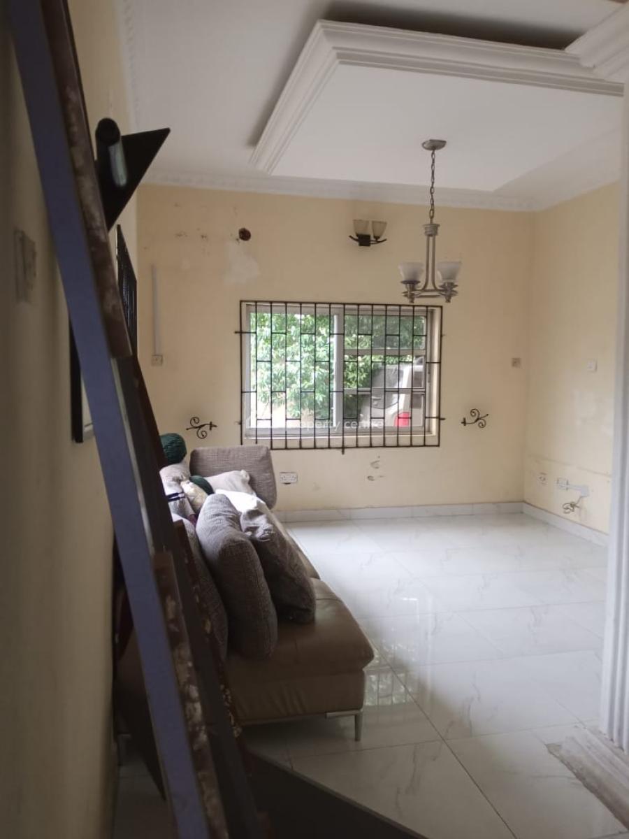 Well Maintained 4 Bedroom Duplex with Bq, Oba Oyekan Estate, Lekki Phase 1, Lekki, Lagos, Semi-detached Duplex for Sale