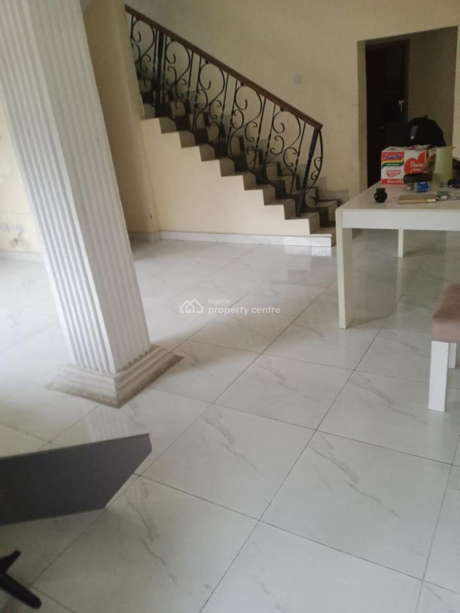 Well Maintained 4 Bedroom Duplex with Bq, Oba Oyekan Estate, Lekki Phase 1, Lekki, Lagos, Semi-detached Duplex for Sale