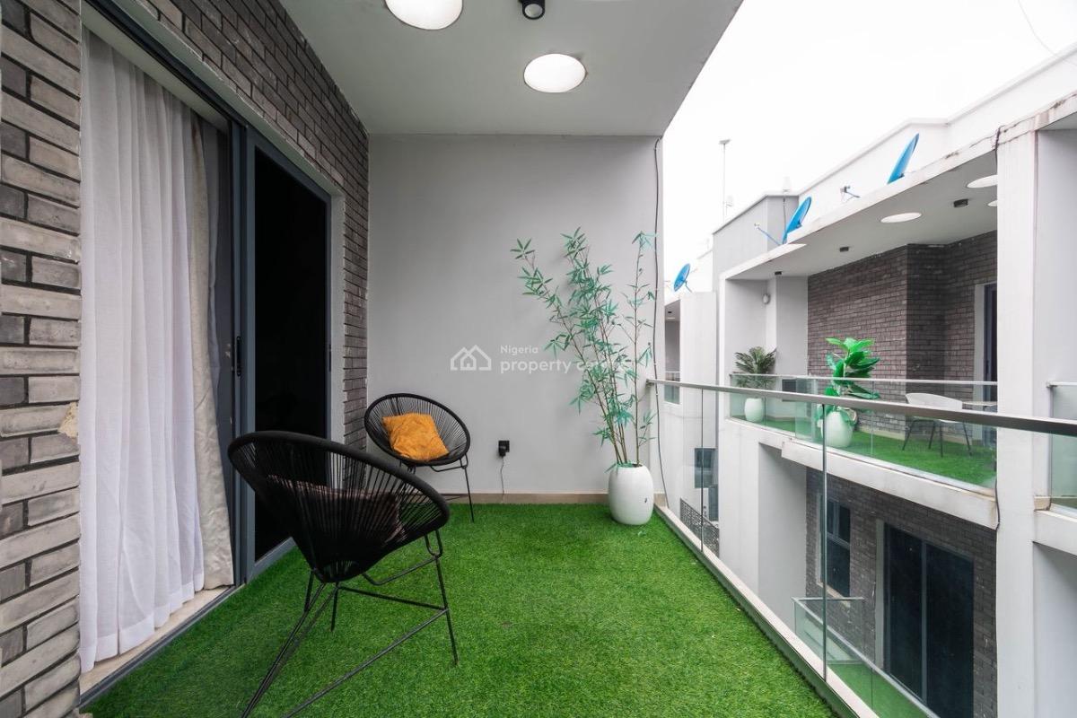 Our Luxury 2 Four Bedroom with Pool ‍️, Gym & Ps5 Is Available for, Lekki Phase 1, Lekki, Lagos, Flat / Apartment Short Let