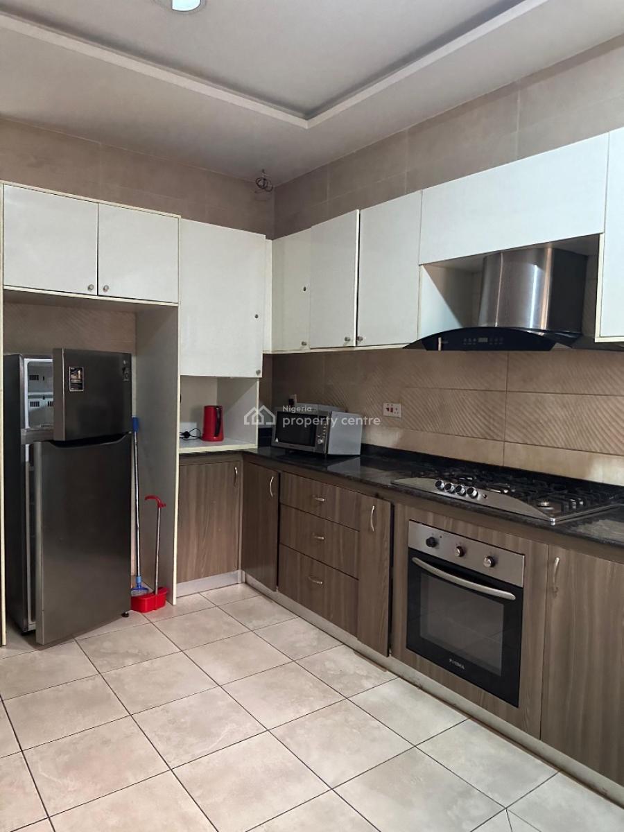 Lovely 2bedroom  with Ps5, Pool and Gym Available From Today, Lekki Phase 1, Lekki, Lagos, Flat / Apartment Short Let