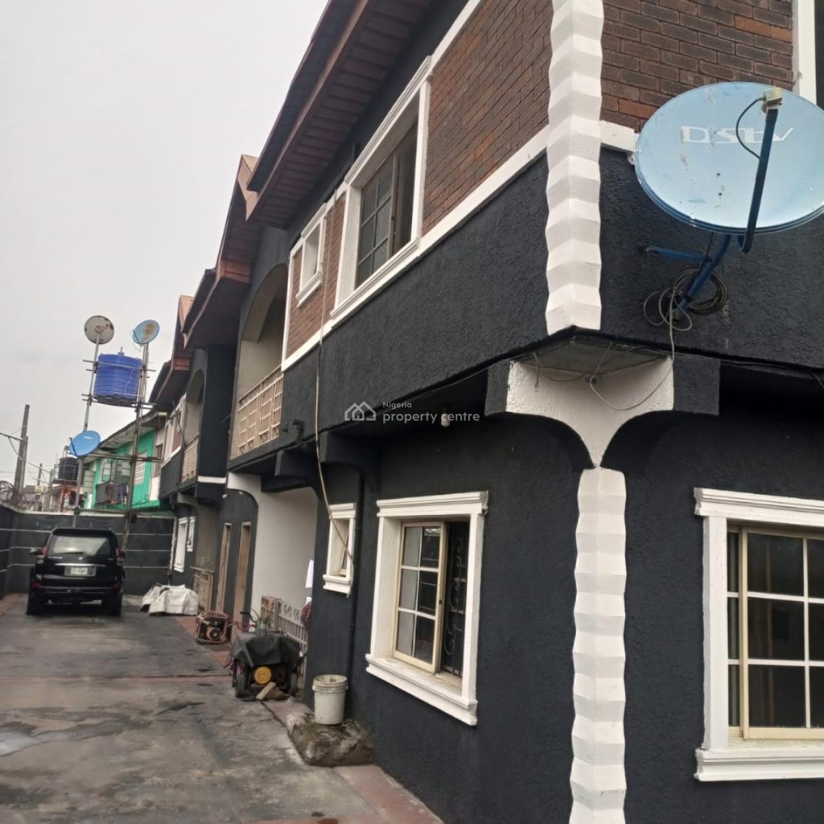3 Bed Room Flat, Off Cole Street Ikate, Surulere, Lagos, Flat / Apartment for Rent
