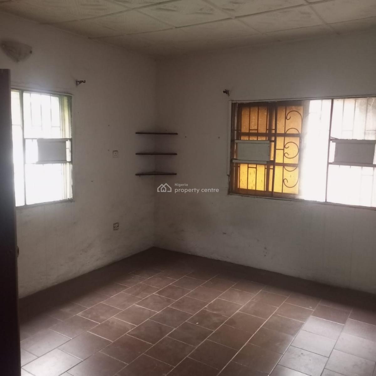 3 Bed Room Flat, Off Cole Street Ikate, Surulere, Lagos, Flat / Apartment for Rent