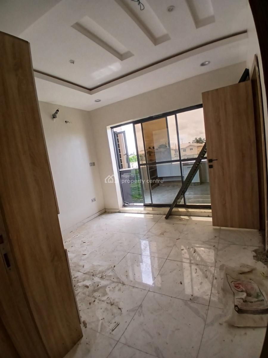 2 Bedrooms Flat Nice Mini Estate, Achiever Estate, Abijo, Lekki, Lagos, Flat / Apartment for Rent