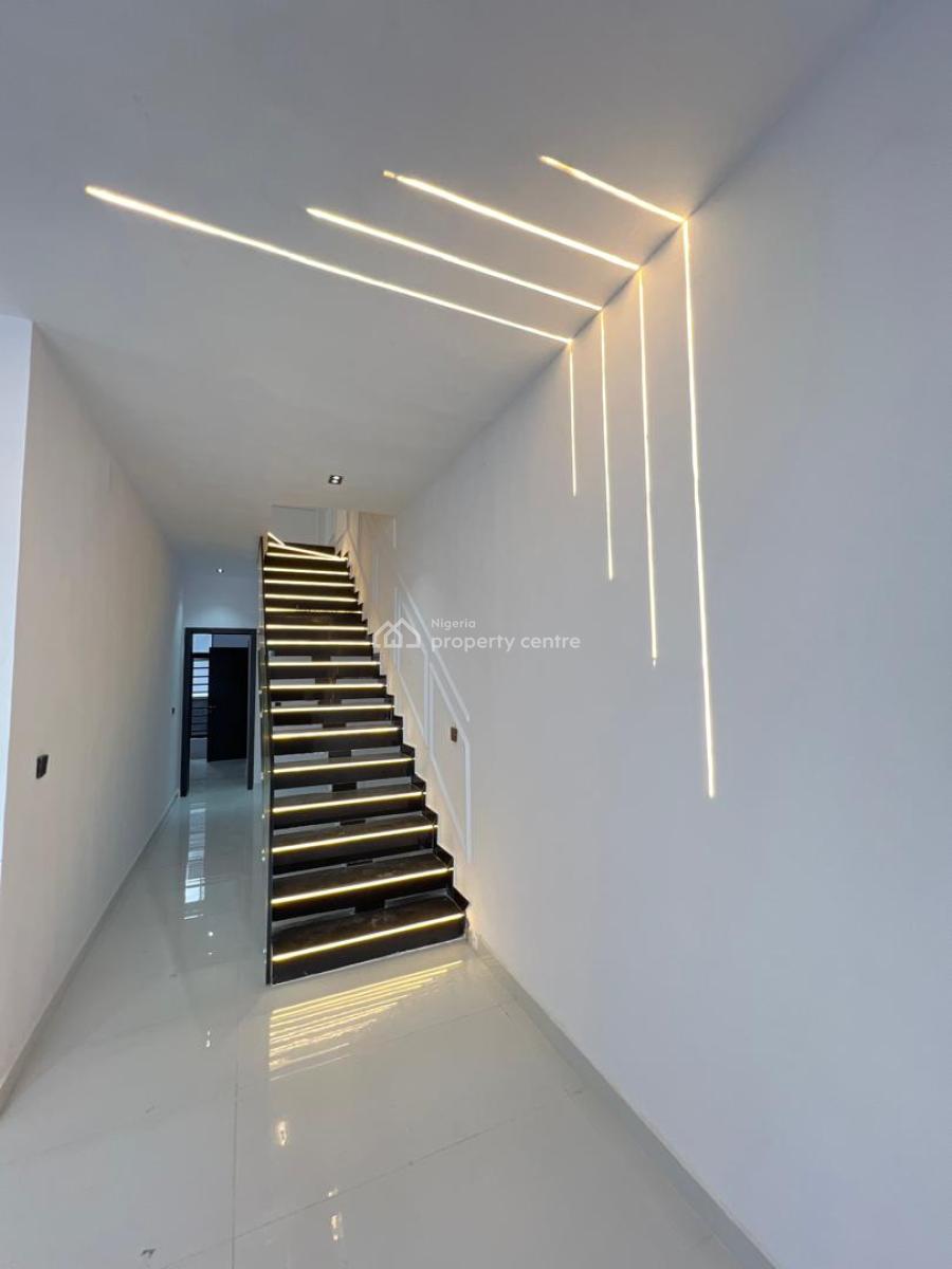 4 Bedrooms Semi Detached Duplex, Ikota, Lekki, Lagos, Semi-detached Duplex for Sale