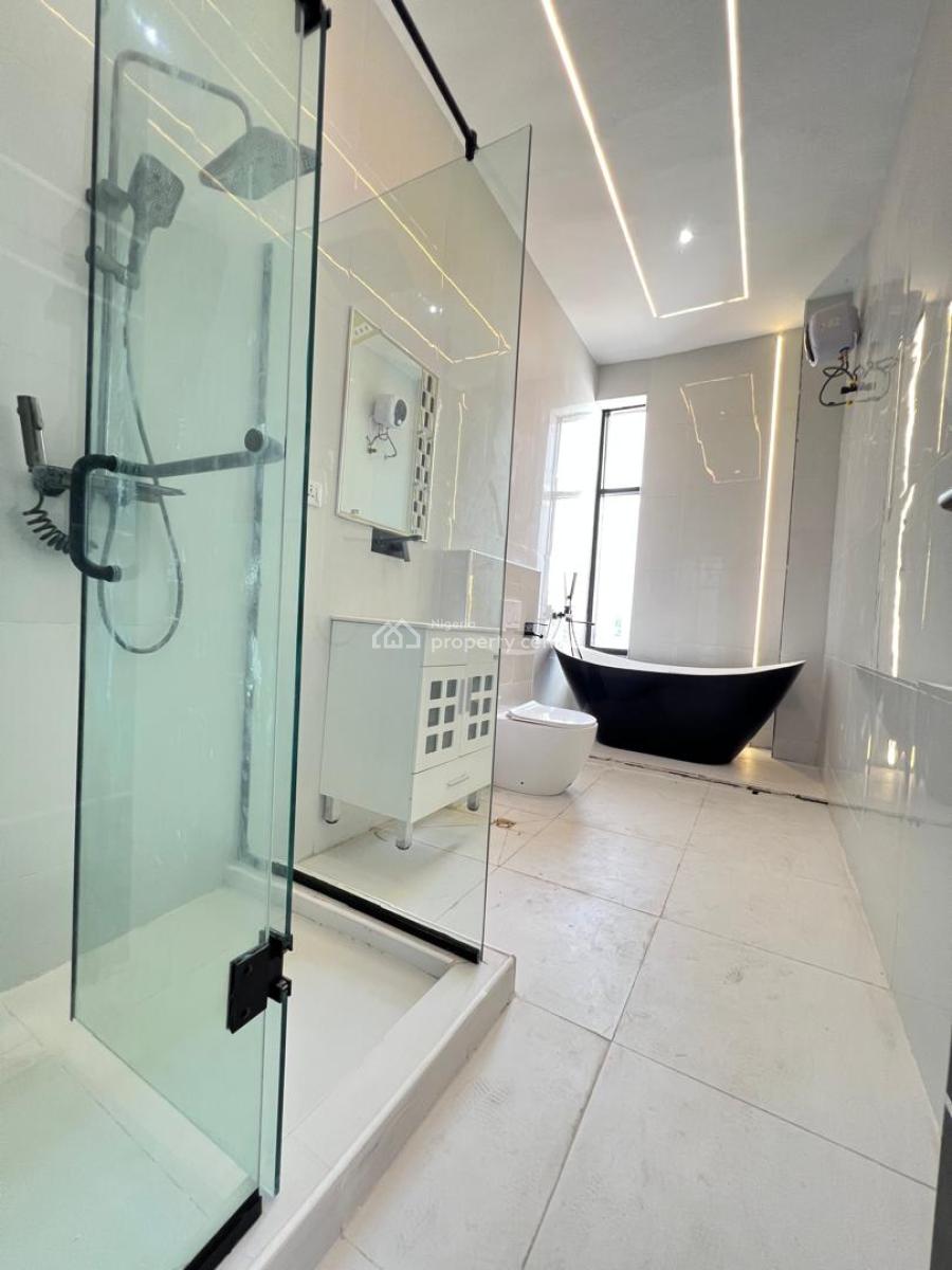 4 Bedrooms Semi Detached Duplex, Ikota, Lekki, Lagos, Semi-detached Duplex for Sale