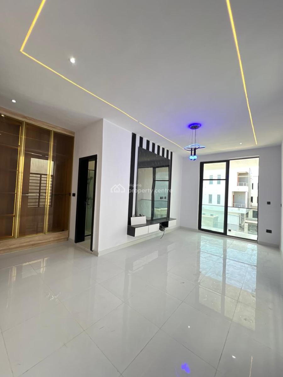 4 Bedrooms Semi Detached Duplex, Ikota, Lekki, Lagos, Semi-detached Duplex for Sale