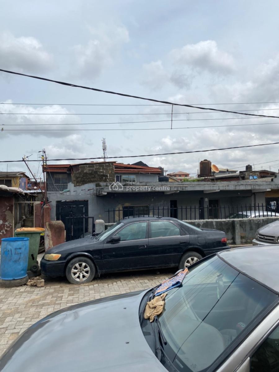 Block of Flat, Agunlejika, Ijesha, Surulere, Lagos, Block of Flats for Sale