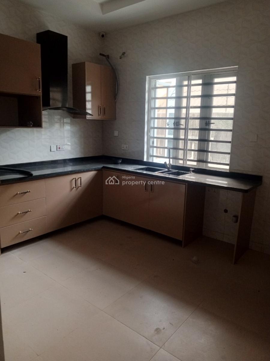 Newly Built 4 Bedroom Terraced Duplex with Bq, Lekki Phase 1, Lekki, Lagos, Terraced Duplex for Rent