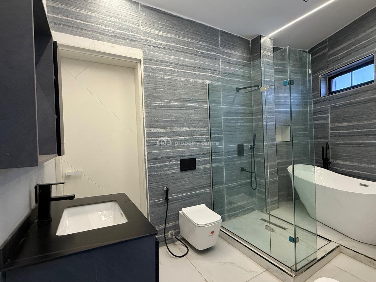 5 Bedroom Semi Detached  Duplex Bq/swimming Pool for Distress, Osapa London Lekki, Osapa, Lekki, Lagos, Semi-detached Duplex for Sale