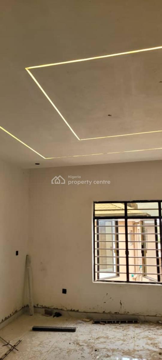 Smartly Finished 4 Bedroom Terrace Duplex, Ogunade Close, Papa Ajao, Surulere, Lagos, Terraced Duplex for Sale