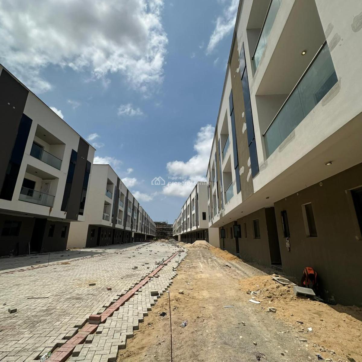 Luxury 4 Bedroom Terrace Duplex with Bq, Lekki Phase 1, Lekki, Lagos, Terraced Duplex for Sale