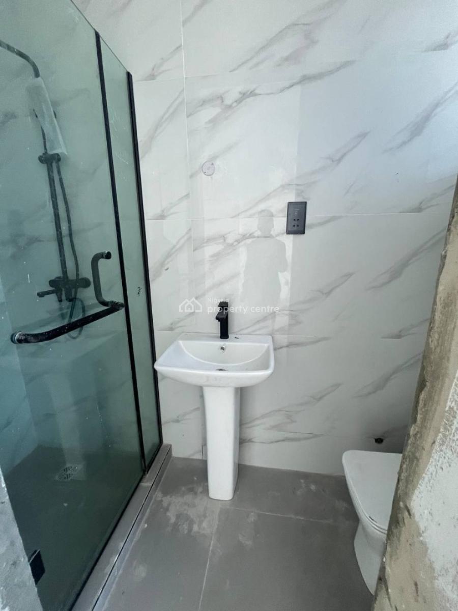 2 Bedroom Apartment with Bq, Ikate, Lekki, Lagos, Flat / Apartment for Sale