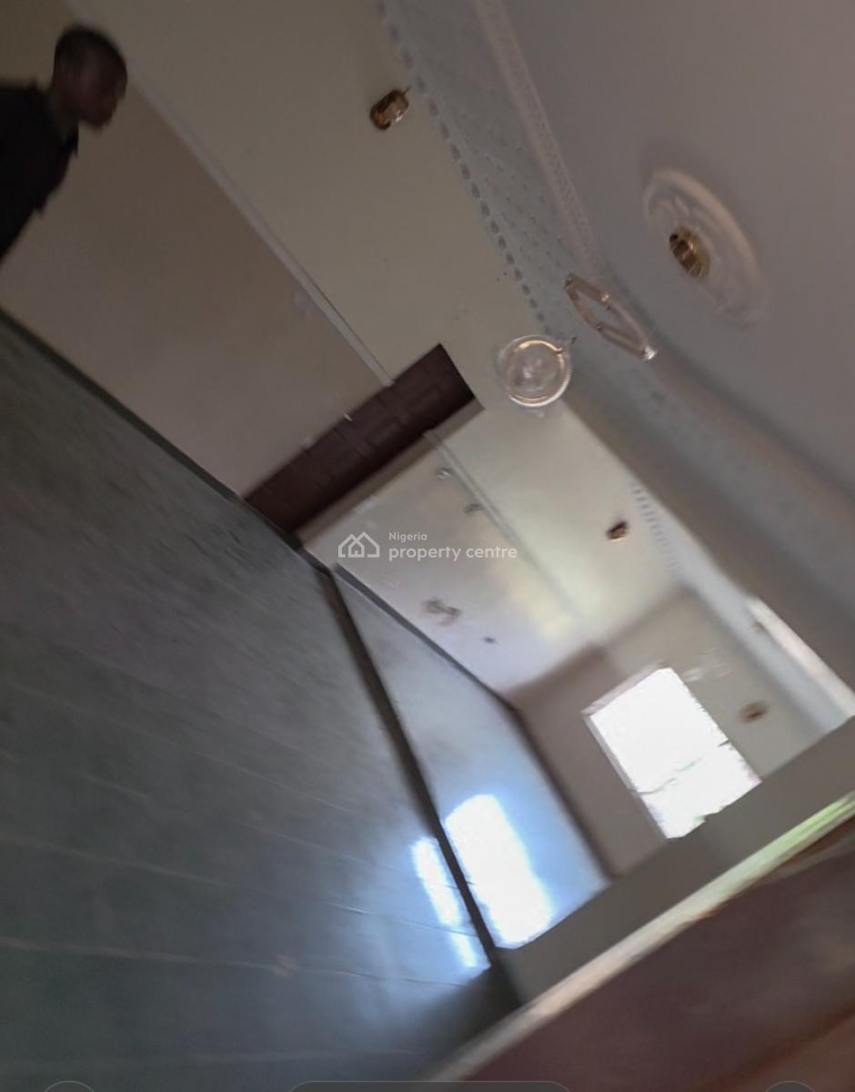 Spacious 3 Bedroom Flat and Spacious  Car Parking, Before Utc, Area 10, Garki, Abuja, Flat / Apartment for Rent