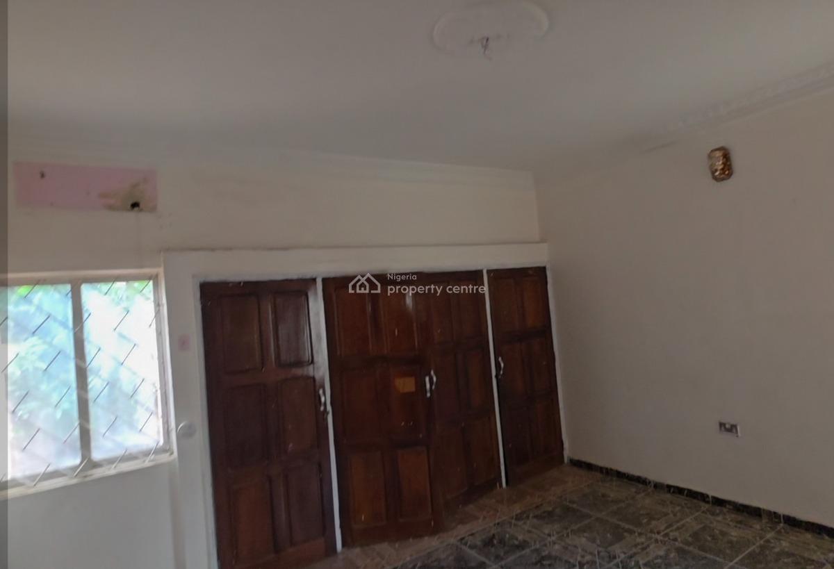 Spacious 3 Bedroom Flat and Spacious  Car Parking, Before Utc, Area 10, Garki, Abuja, Flat / Apartment for Rent