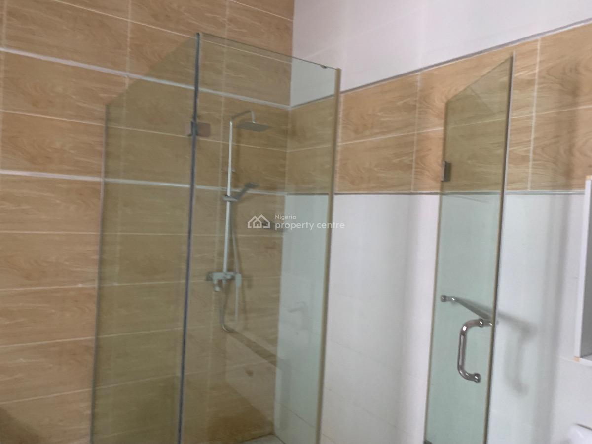 Shared Apartment (master Bedroom), Oral Estate, Orchid, Lekki, Lagos, Self Contain (single Rooms) for Rent