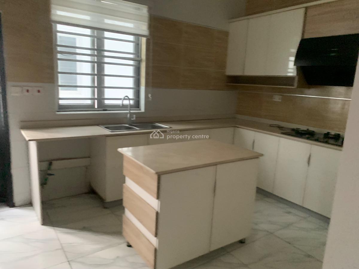 Shared Apartment (master Bedroom), Oral Estate, Orchid, Lekki, Lagos, Self Contain (single Rooms) for Rent