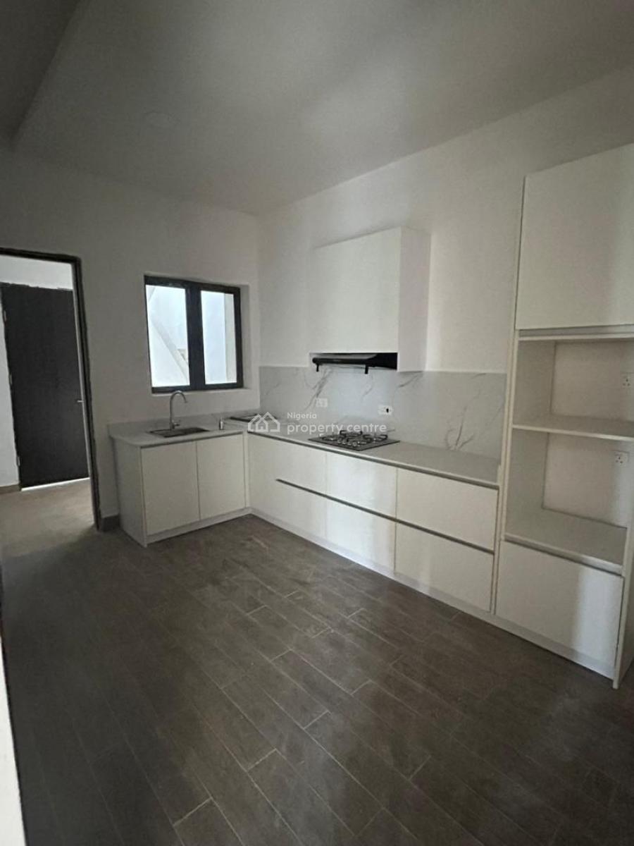 2 Bedroom  Apartment with Bq, Lekki Phase 1, Lekki, Lagos, Flat / Apartment for Rent