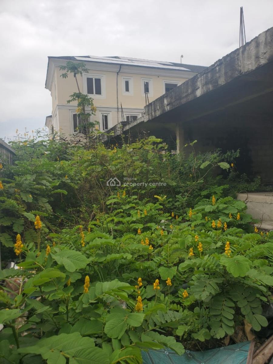 Land Measured at 505sqm with Uncompleted Building Decking, 3 Floors, Lekki Phase 1, Lekki, Lagos, Commercial Land for Sale
