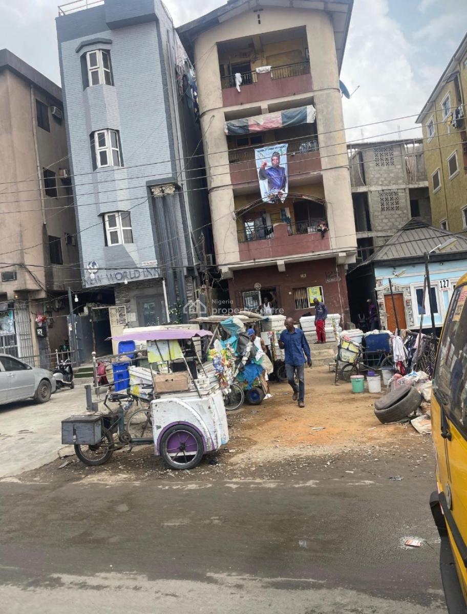 3 Storey Building, Lagos Island, Lagos, Detached Duplex for Sale