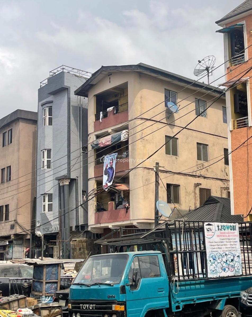 3 Storey Building, Lagos Island, Lagos, Detached Duplex for Sale