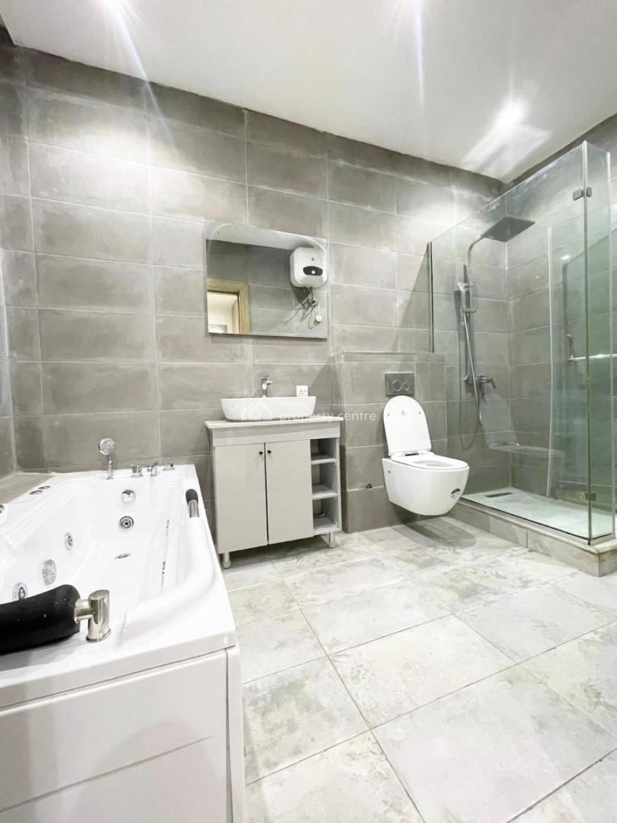 Elegant 3 Bedroom Apartment with a Swimming Pool , Gym and  a Bq, Lekki Phase 1, Lekki, Lagos, Flat / Apartment for Sale