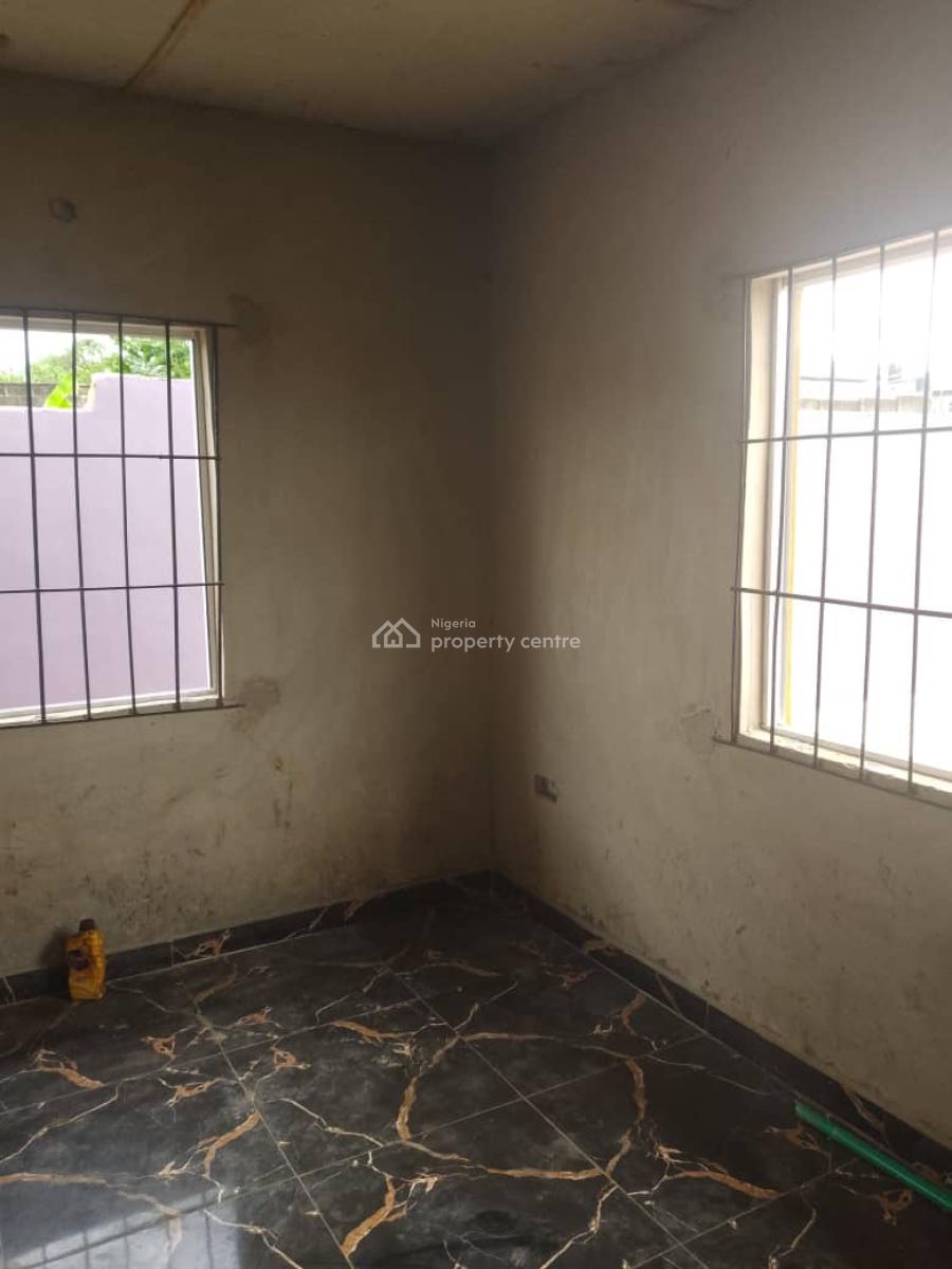 a Newly Built Room and Parlor, Agodongbon Housing Estate Along Lucky Fiber Road, Ikorodu, Lagos, Flat / Apartment for Rent