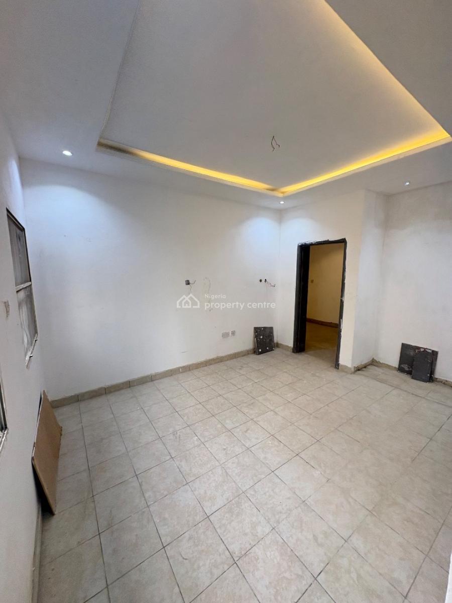 Standard 1 Bedroom Mini Flat, Lekki Phase 2, Lekki, Lagos, Mini Flat (room and Parlour) for Rent